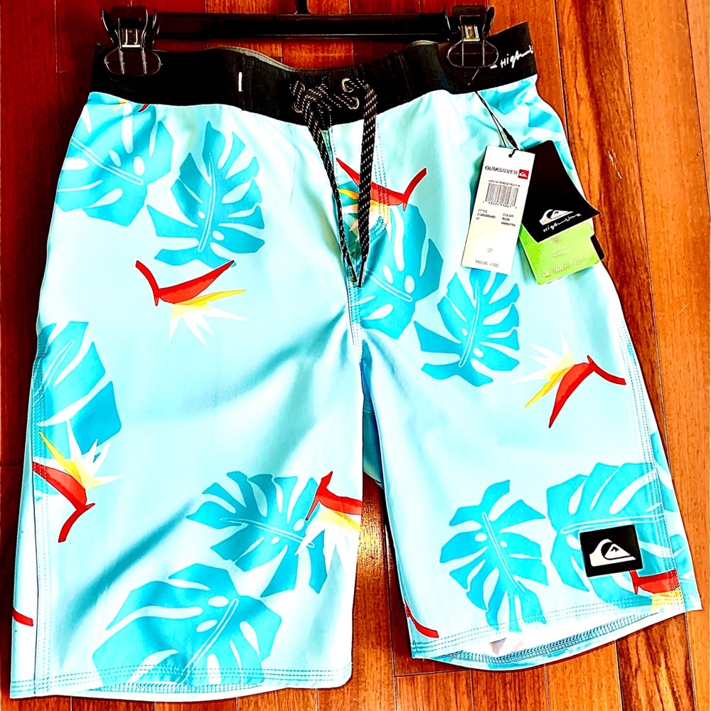Brand NEW Quicksilver Swim Trunks